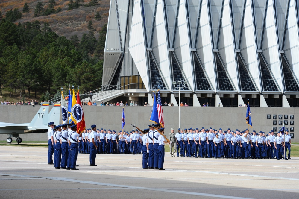 Academy holds noon-meal formation