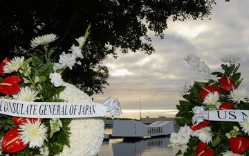 U.S. Navy and Consulate General of Japan Honor the Lives Lost on Oahu 76 Years Ago