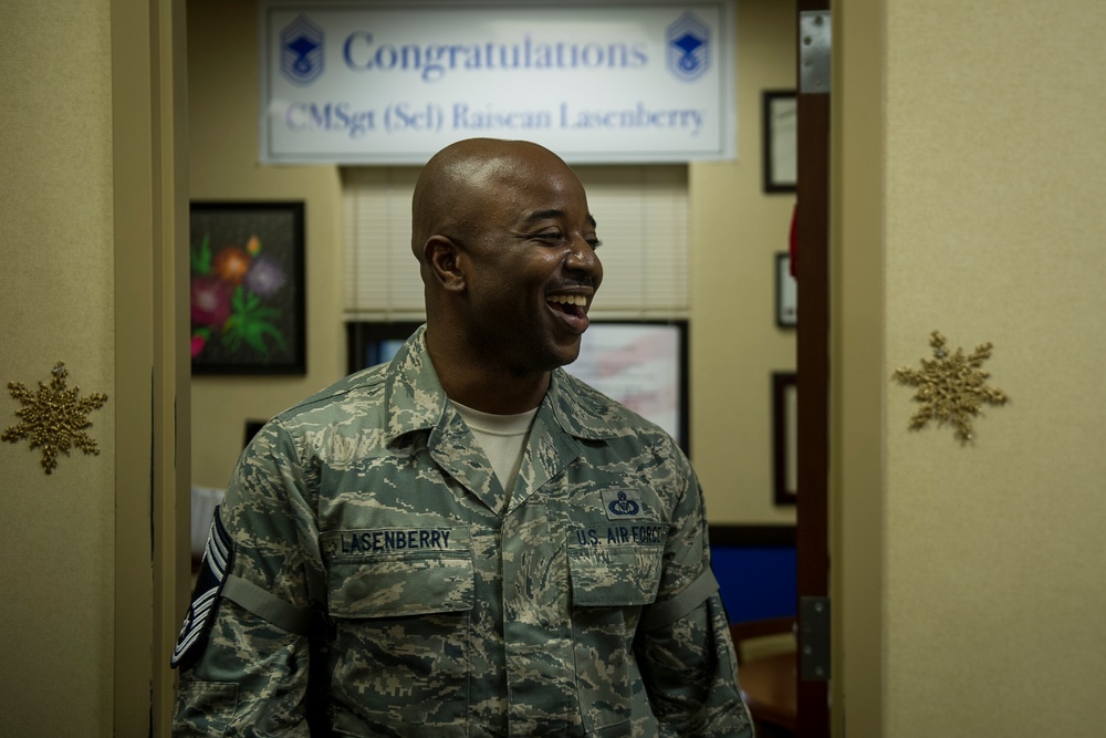 Team Hurlburt's leadership recognizes chief master sergeant selects