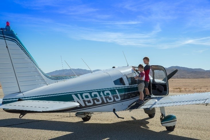 Marines, Redlands Airport Association teams up for Toys for Tots