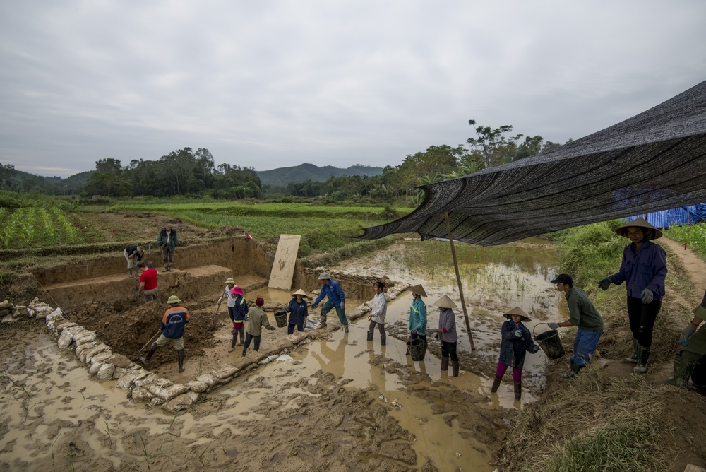 DVIDS Images 181VN Joint Field Activity in Nghe An, Vietnam [Image