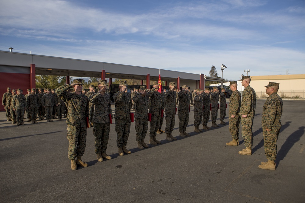 Dvids News Super Squad Competition Marines Receive The Navy Marine