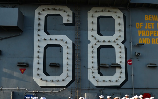 Nimitz Returns From Deployment