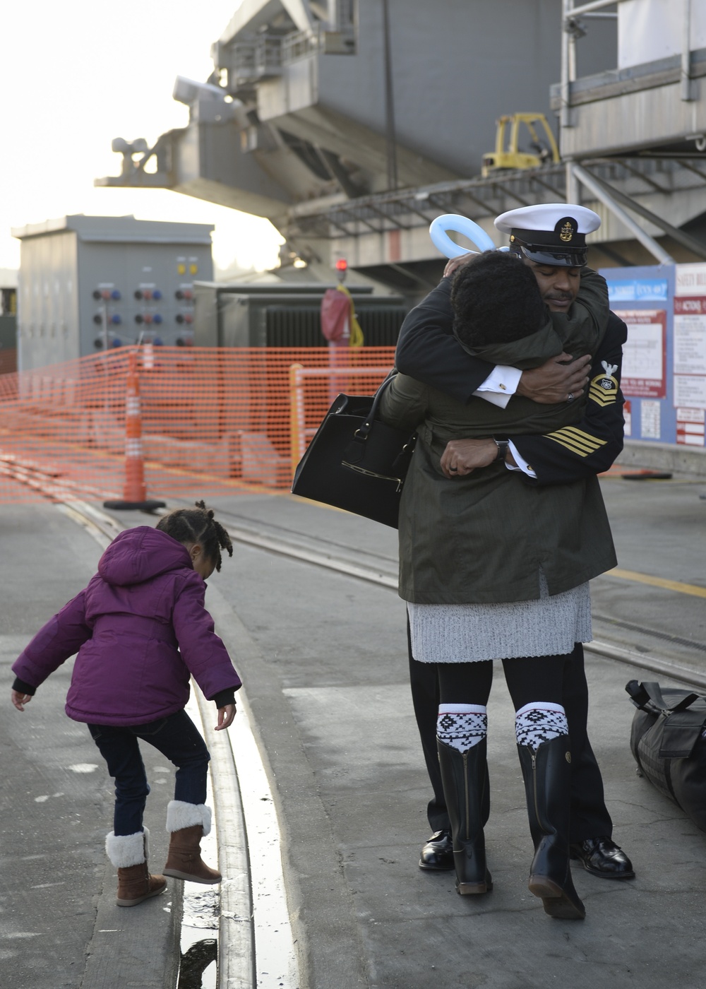 Nimitz Returns From Deployment