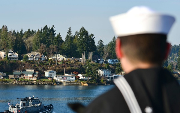 Nimitz Returns From Deployment