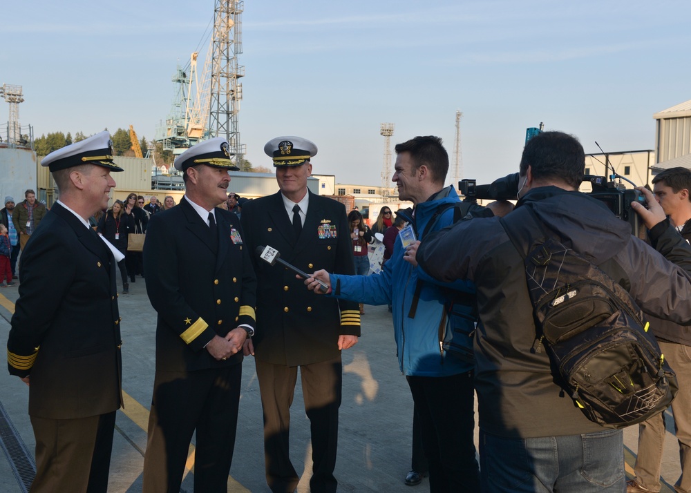 Nimitz Returns From Deployment