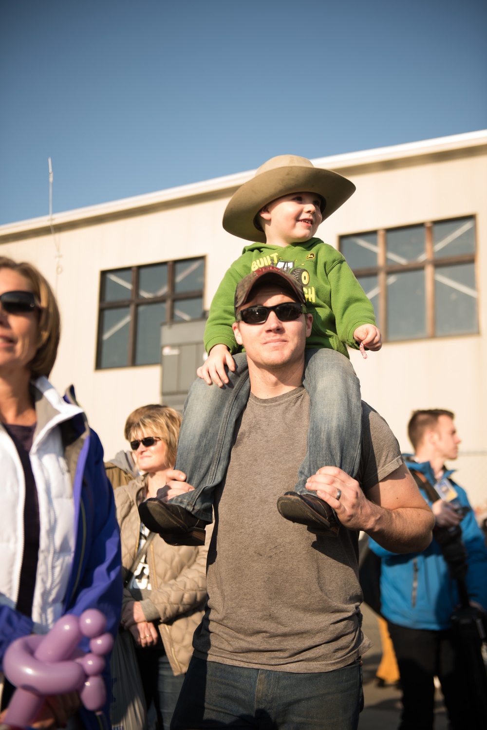 Nimitz Returns from Deployment