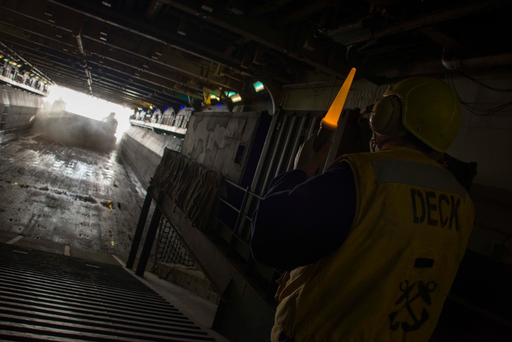 USS Iwo Jima (LHD 7) conducts COMPTUEX