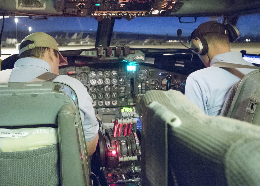 Air Refueling Omega Tanker C-707