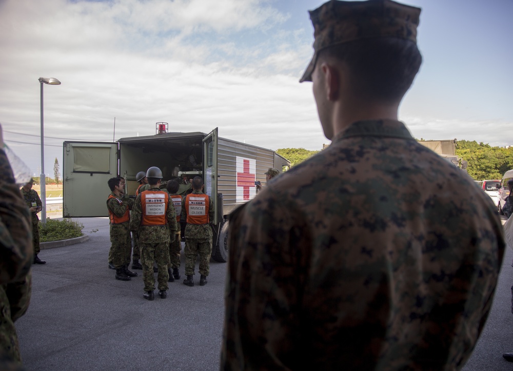 JSDF, U.S. military conduct Japanese and U.S. Medical Expert Exchange Event