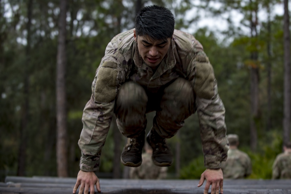 Airmen prep for Army Air Assault School