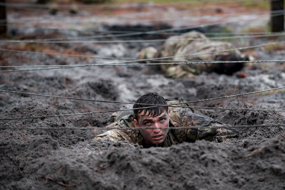 Airmen prep for Army Air Assault School