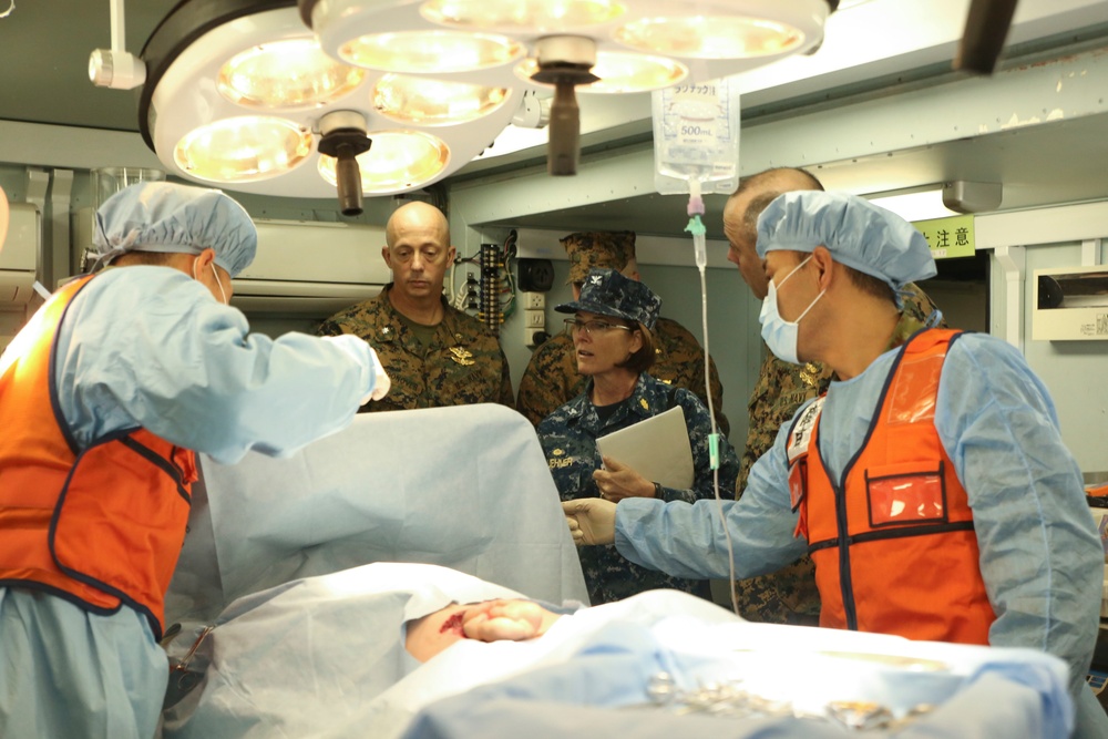 JSDF, U.S. military conduct Japanese and U.S. Medical Expert Exchange Event