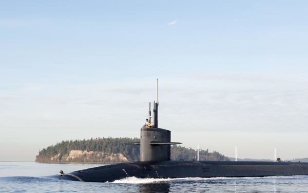 USS Nevada (SSBN 733) Returns Home