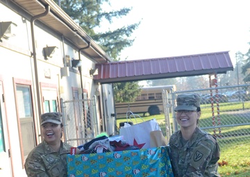 201st E-MIB and Gig Harbor Chamber of Commerce present Santa's Castle with toys for Soldiers in need