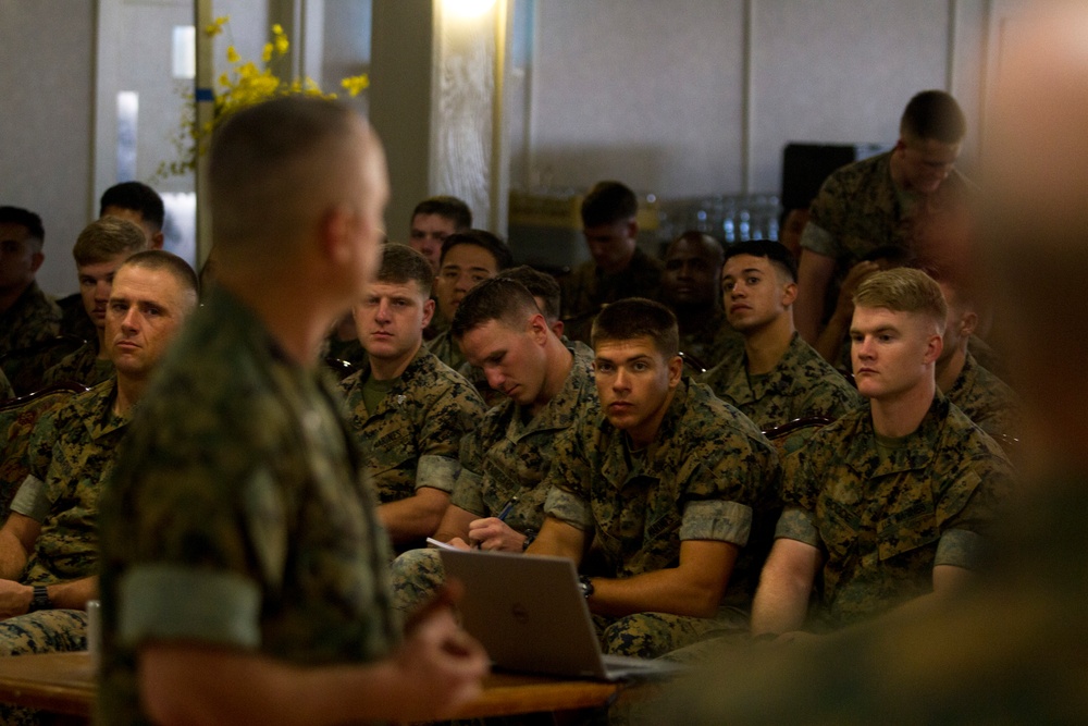 HQMC Marines hold brief of records, performance, promotions