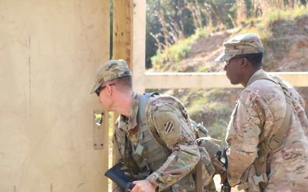 Spartan Engineers Conducts Sapper Training