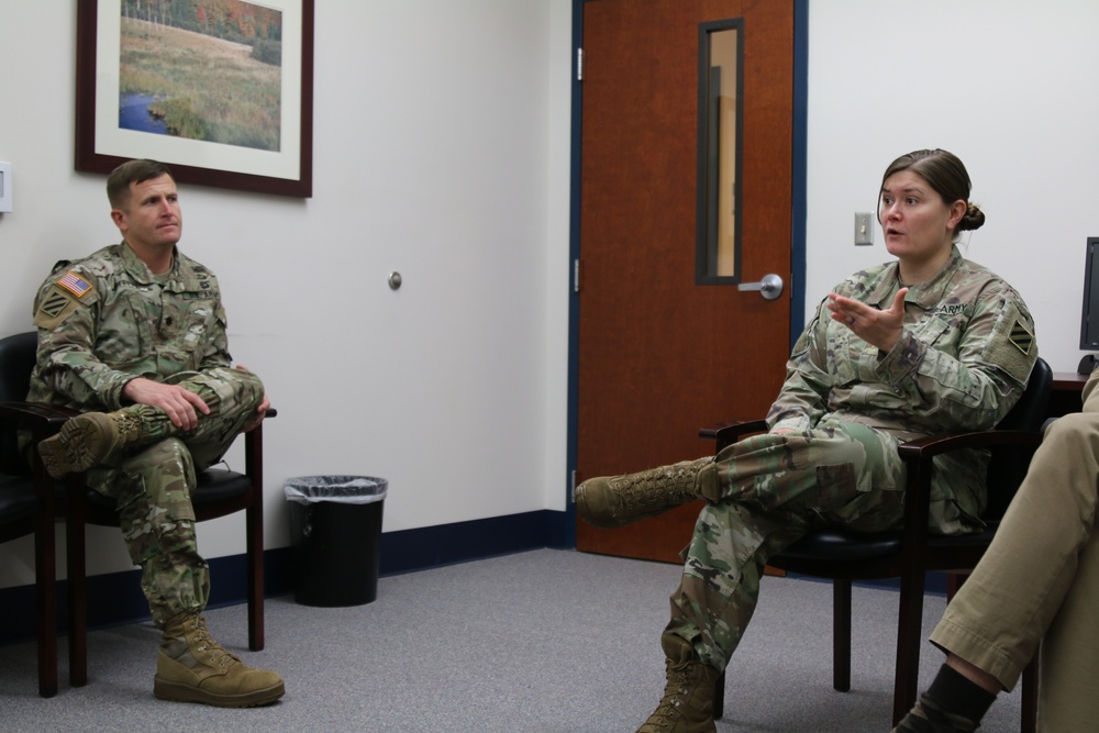 Commanders Find Help for Soldiers
