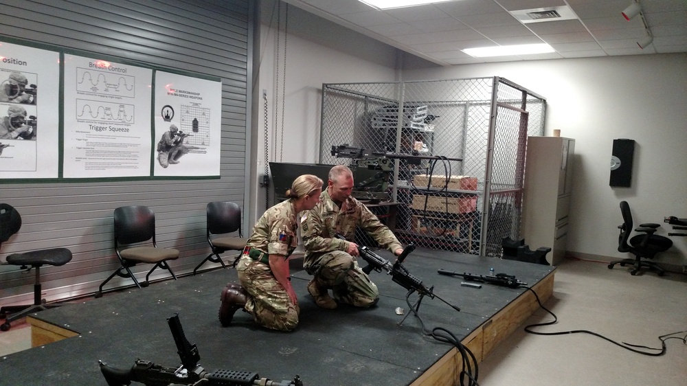 Wisconsin Guardsmen, British soldiers train together as part of military exchange