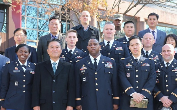 Good Neighbor Program connects future leaders and mentors