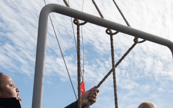 USS Pearl Harbor Sailors participate in quartermaster training