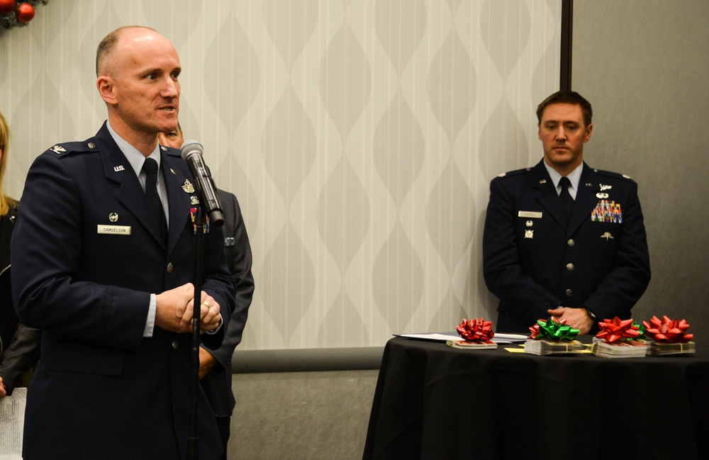 Operation Spokane Heroes donates to Fairchild Airmen