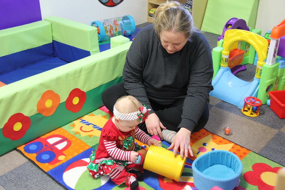 Fort McCoy &quot;Connect the Tots&quot; play group Christmas party