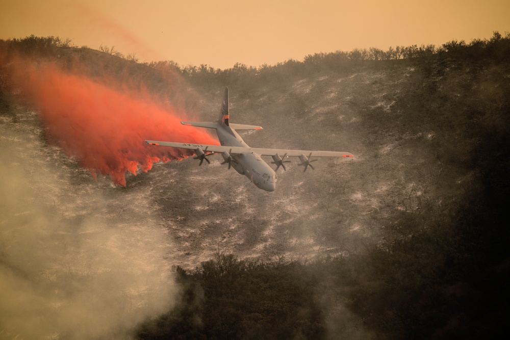 146th Airlift Wing continues fighting Thomas Fire.