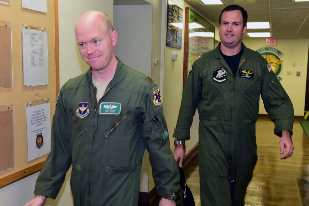 Navy Test Pilot Transition with the 560th FTS