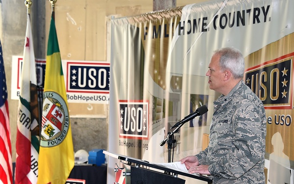 LAX USO