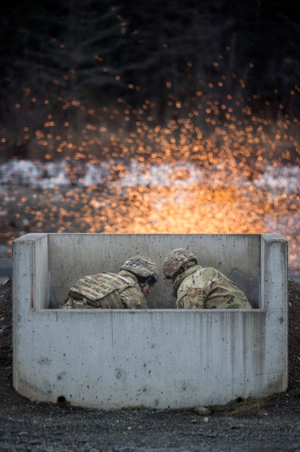 3 Geronimo paratroopers throw live grenades at JBER