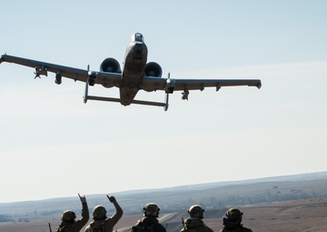 146 ASOS enhances multi-national relationship, completes first training with Estonia in Oklahoma