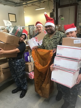 NAVSUP FLC Sigonella Delivers Joy for the Holidays