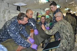 Dedication and Teamwork highlights Expeditionary Medical Facility Training for Naval Hospital Bremerton