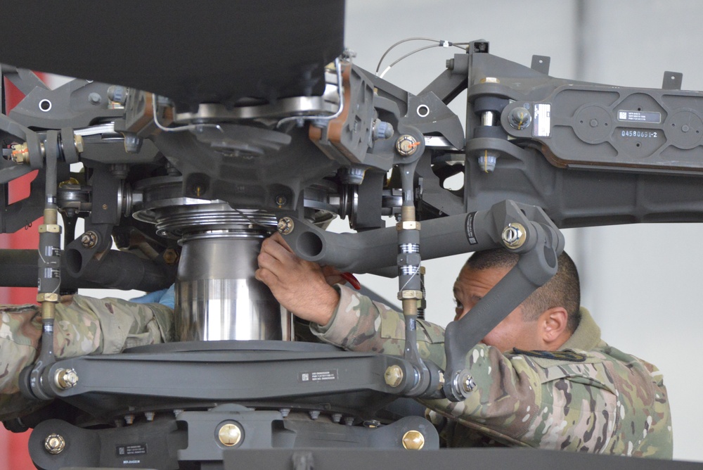 DVIDS - Images - AH-64 Apache Helicopter Routine Maintenance [Image 1 of 9]