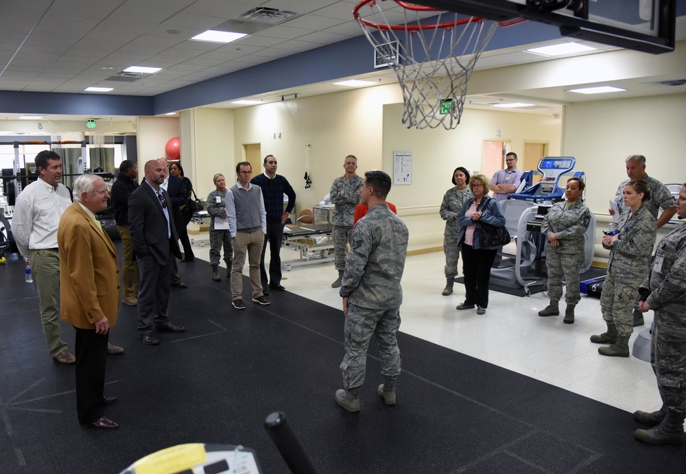 Honorary commanders tour Keesler's Medical Center