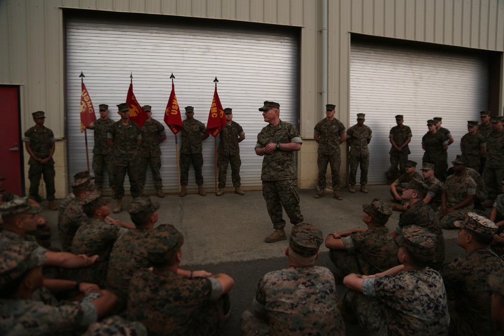CLB-3 Marines awarded for selfless aide