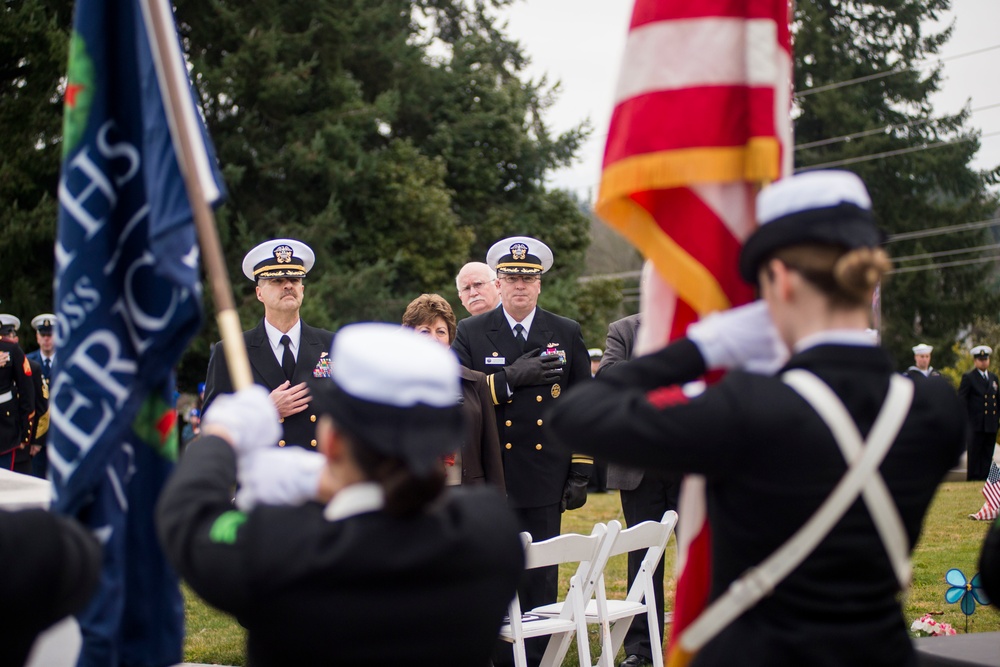 Wreaths Across America &amp; Naval Base Kitsap Honor Fallen Service Members