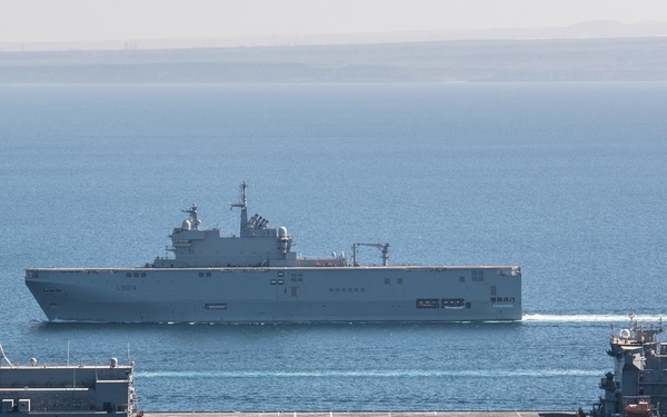 French and U.S. vessels support Alligator Dagger off coast of Djibouti