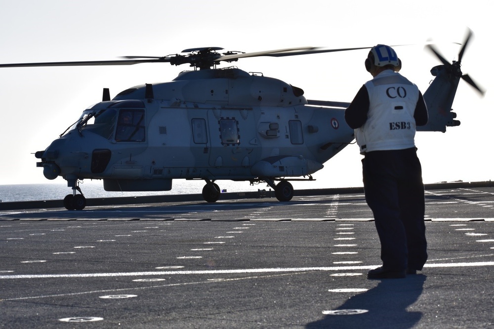 USS Puller conducts flight deck operations with Tonnerre’s helos