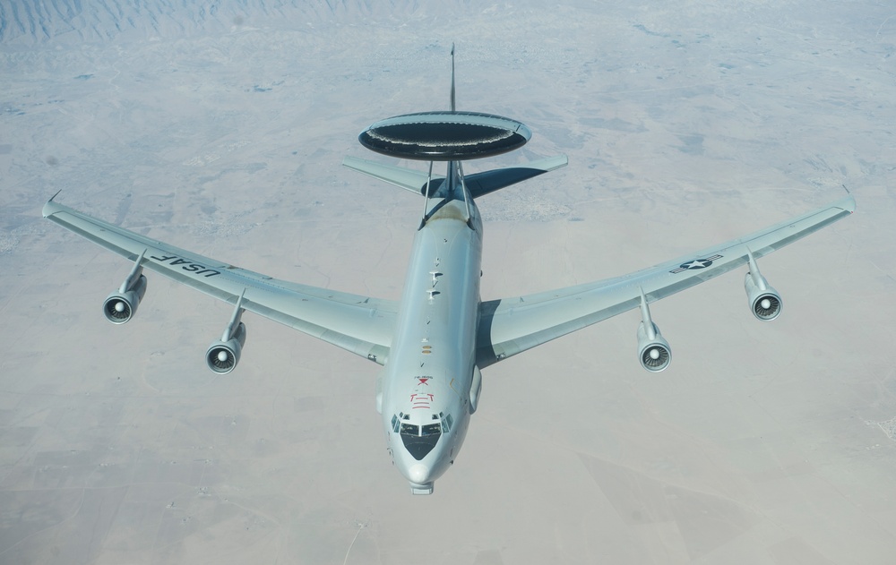 AWACS Patrols the Skies