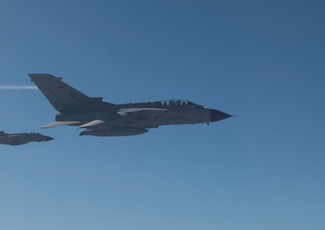 908th EARS Fuels the Fight