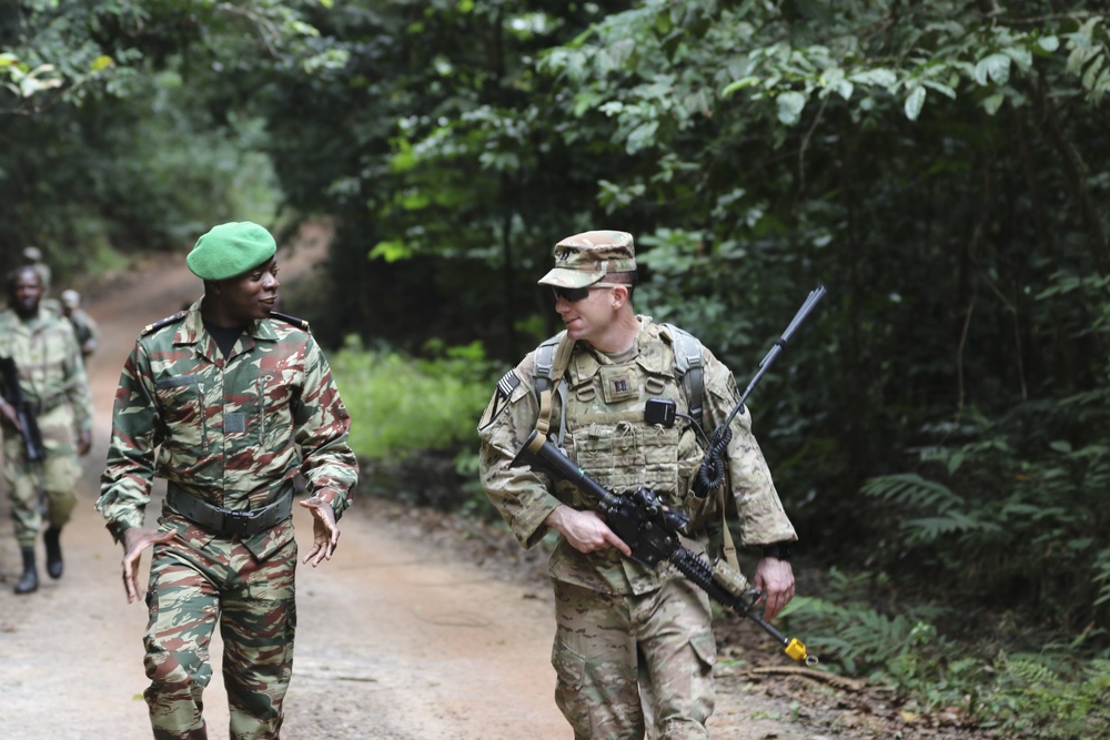 101 Division (Air Assault) Soldiers train alongside Gabonese counterparts during Judicious Activation ’17-2