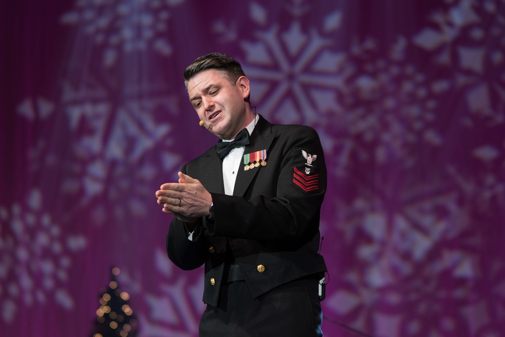U.S. Navy Band 2017 Holiday Concert at DAR Constitiution Hall