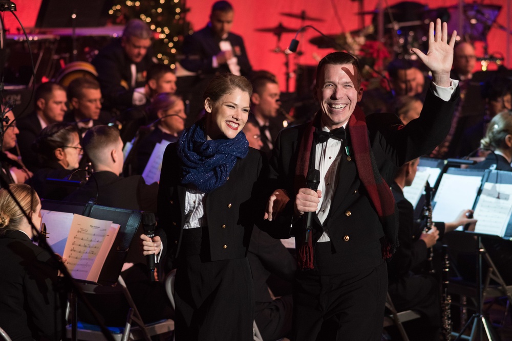 U.S. Navy Band 2017 Holiday Concert at DAR Constitiution Hall