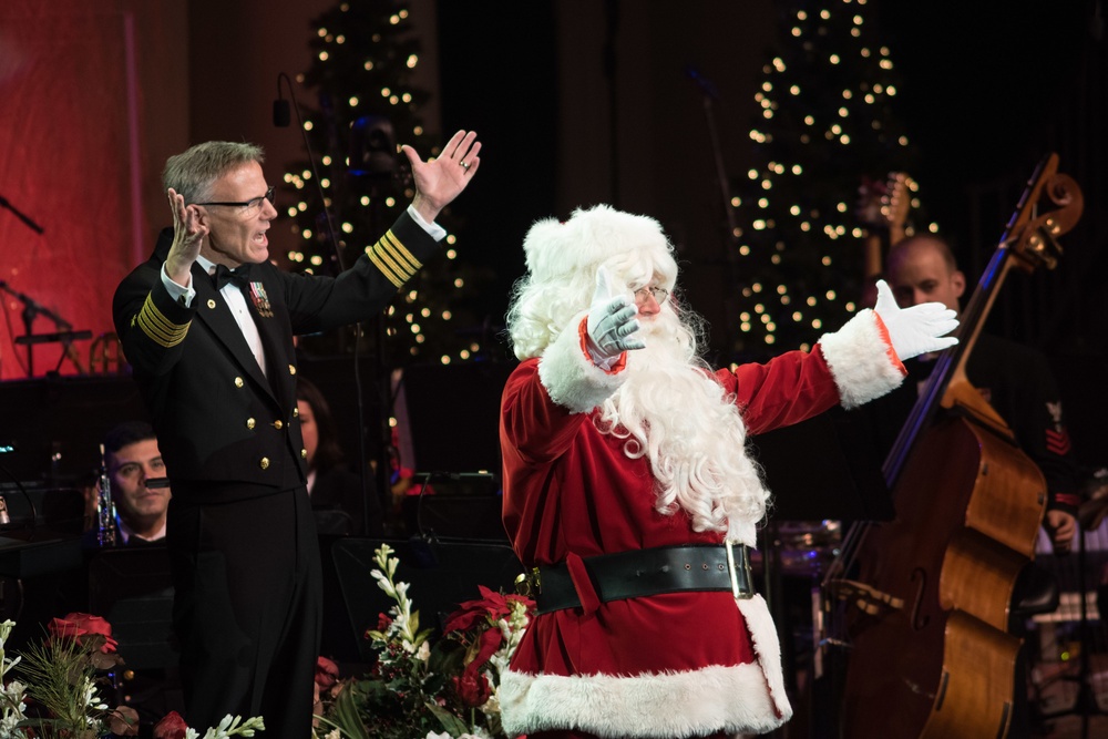 U.S. Navy Band 2017 Holiday Concert at DAR Constitiution Hall