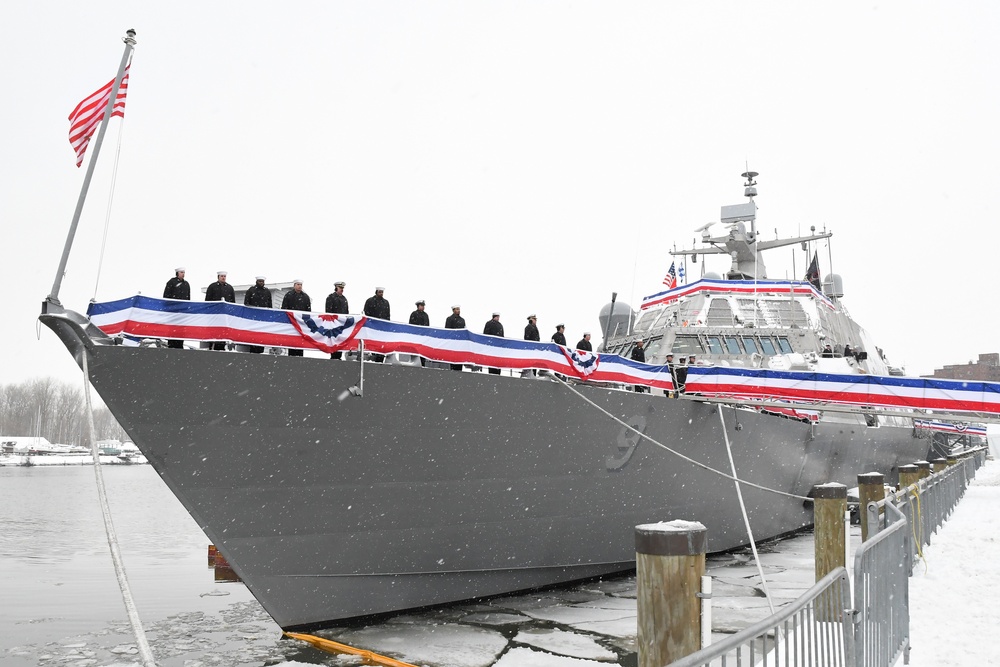 USS Little Rock Commissioning