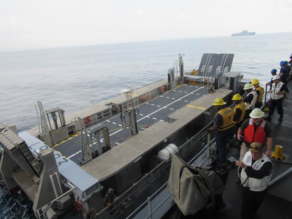 USS Puller conducts LCAT training during Alligator Dagger