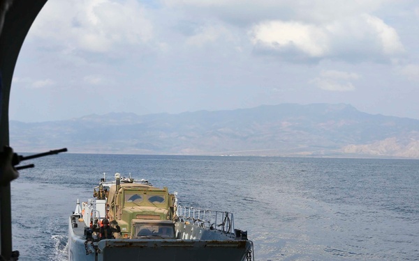 U.S. Soldiers tour French Assault Ship Tonnerre during Alligator Dagger