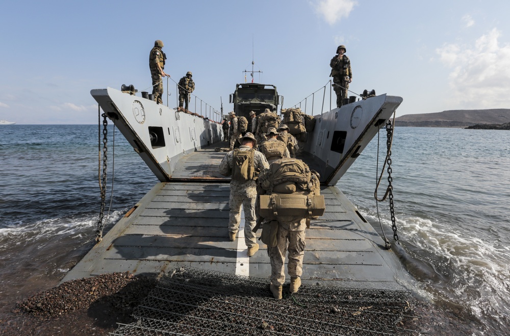 U.S. Soldiers tour French Assault Ship Tonnerre during Alligator Dagger